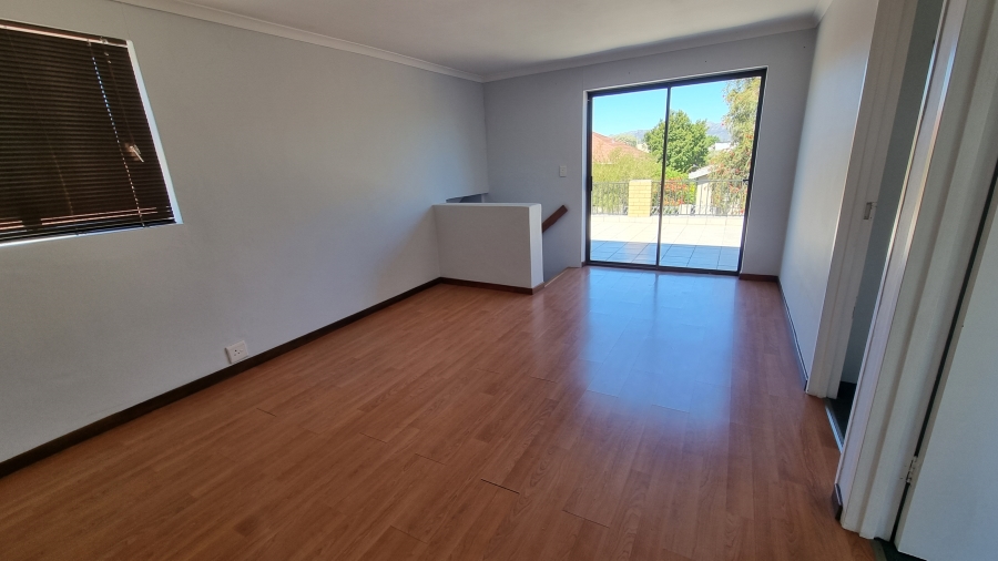 6 Bedroom Property for Sale in Lochnerhof Western Cape